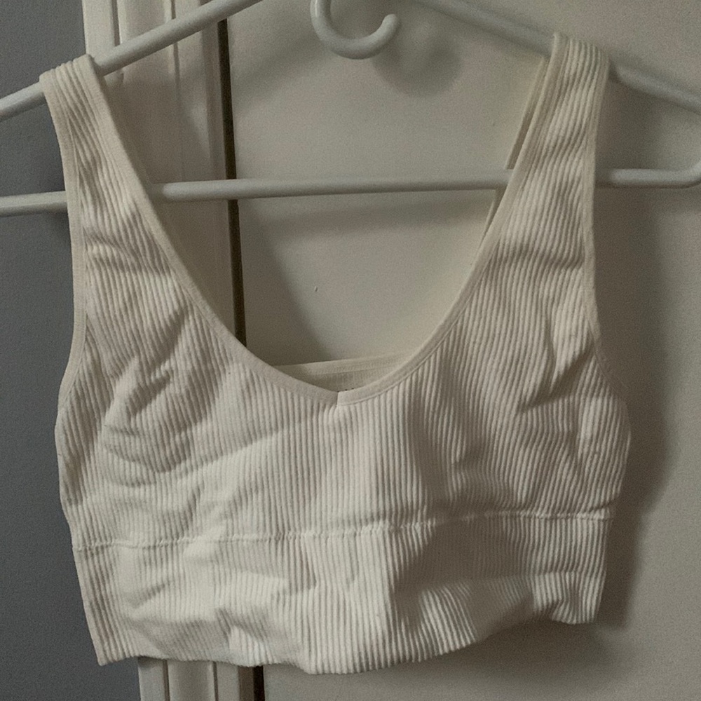 A super soft comfy bralette! A little wrinkled in the picture.